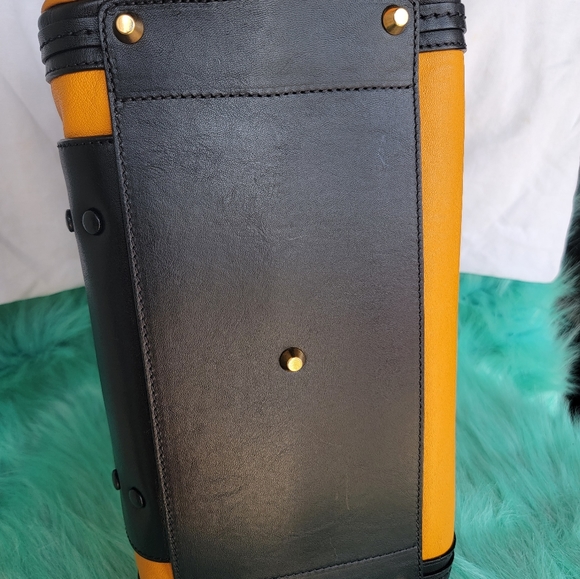 AUTHENTIC CHLOE CROSSBODY BAG Two toned - Picture 5 of 8